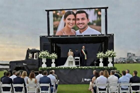 Video parede do diodo emissor de luz do casamento de HD IC 2153 visualização 1 16 varreduras AC220V 522nm