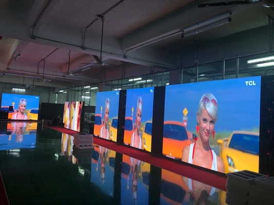 Do painel alugado do diodo emissor de luz do RGB 3IN1 P3.91mm definição alta antiusura para o partido
