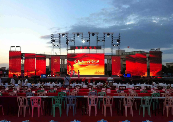 O diodo emissor de luz alugado da tela comercial do concerto indica SMD 2020 500x1000mm IP65