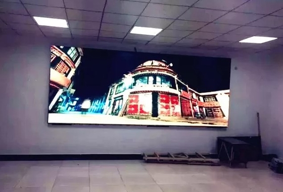 Alumínio de carcaça interno do dado da exposição de diodo emissor de luz 192x192mm da cor completa da propaganda P3