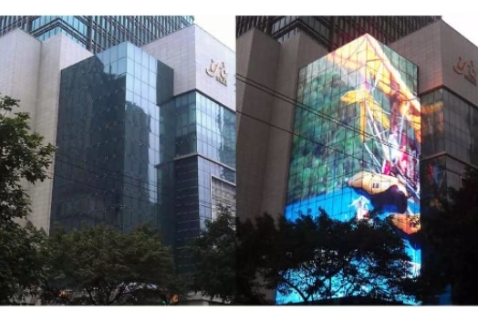 A tela transparente do diodo emissor de luz do vidro P2.8 personalizou exterior interno para o shopping
